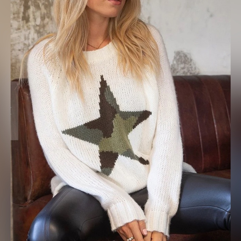 Wooden Ships Mohair Women's Cream with Camouflage Star Sweater